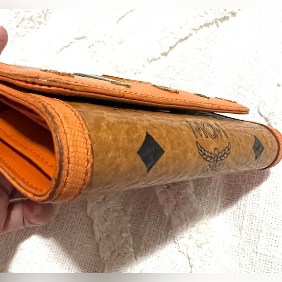 Preloved 💯 MCM Web Monogram Trifold Medium Wallet - Picture 10 of 16